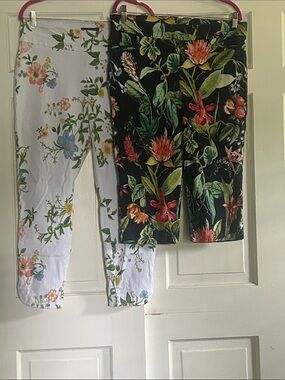Floral Cropped Pants Pair - Black & White Tropical Print